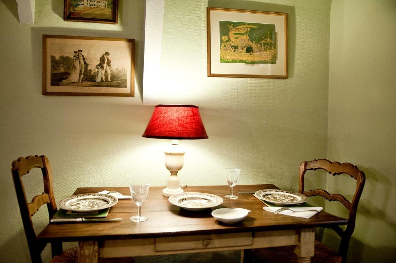 Appartements Les Suites Sarladaises ซาร์ลา-ลา-กาเนดา ภายนอก รูปภาพ