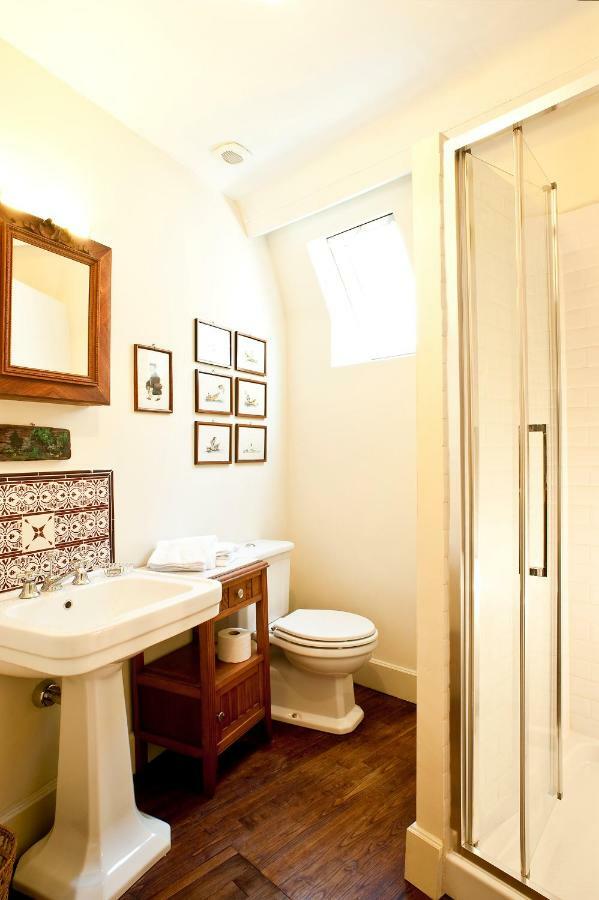 Appartements Les Suites Sarladaises ซาร์ลา-ลา-กาเนดา ภายนอก รูปภาพ